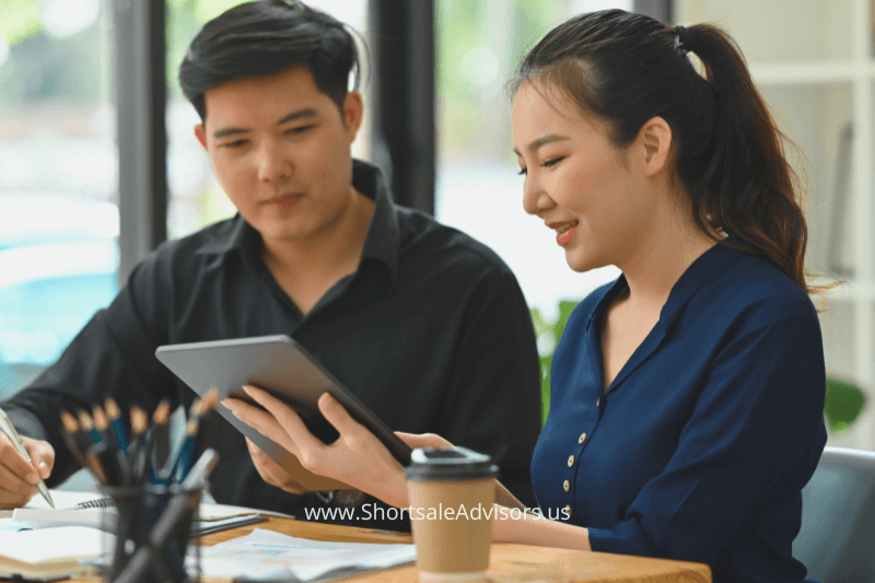 Make informed investment decisions in Charlotte NC properties with the expert guidance of our real estate team.