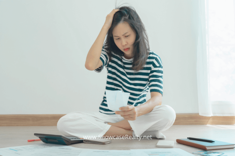 Gain valuable insights from a top Charlotte NC Short Sale Agent on managing mortgage issues and financial problems during the home-selling process.
